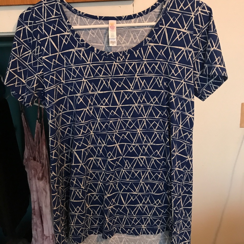Lularoe top